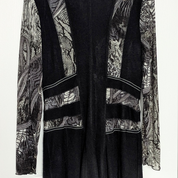 Womens (L) Black&Gray Front-Zip Cardigan w/Ruched V-Neck Collar & Sheer Sleeves - Picture 9 of 14